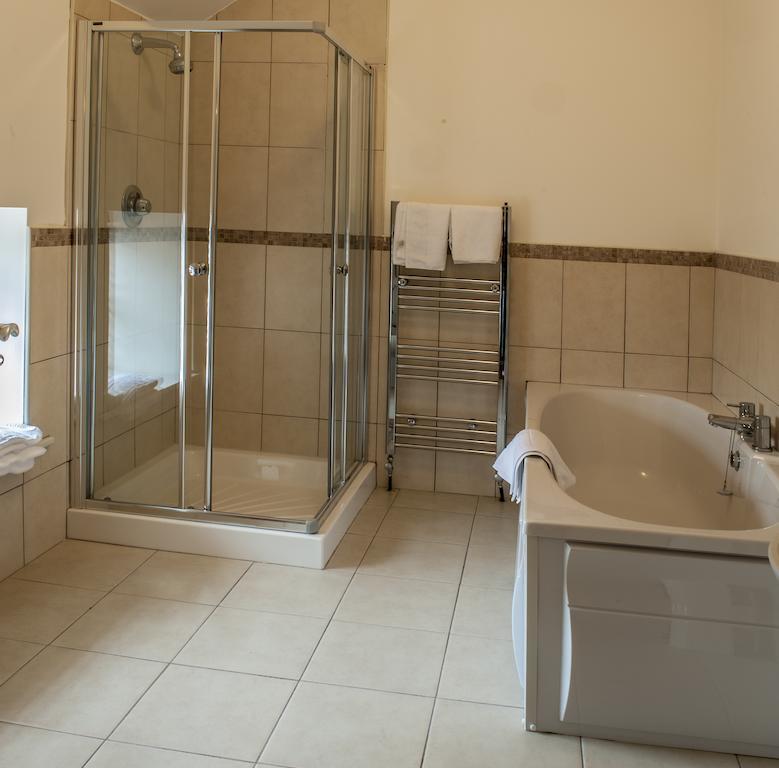 New Forest Estate Lodges Tyrrellspass Dış mekan fotoğraf