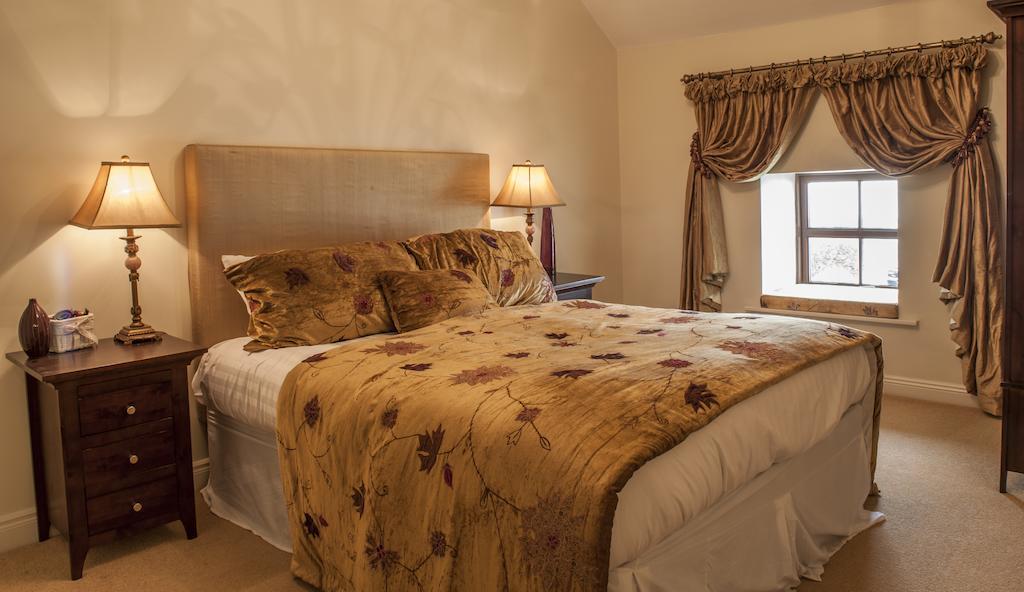 New Forest Estate Lodges Tyrrellspass Dış mekan fotoğraf