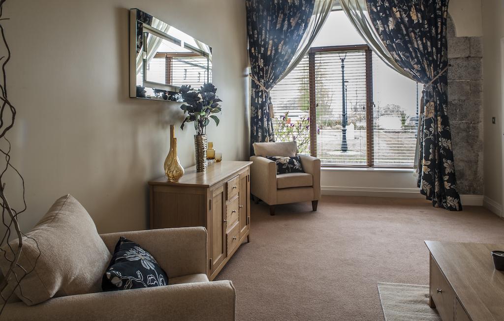 New Forest Estate Lodges Tyrrellspass Dış mekan fotoğraf