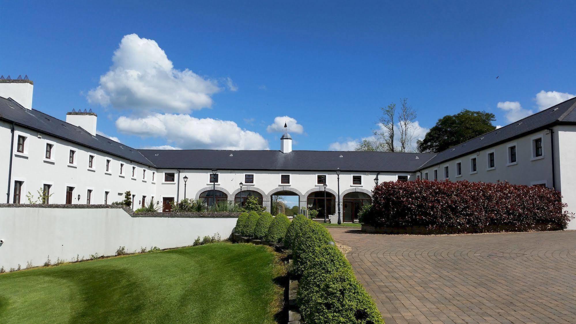 New Forest Estate Lodges Tyrrellspass Dış mekan fotoğraf